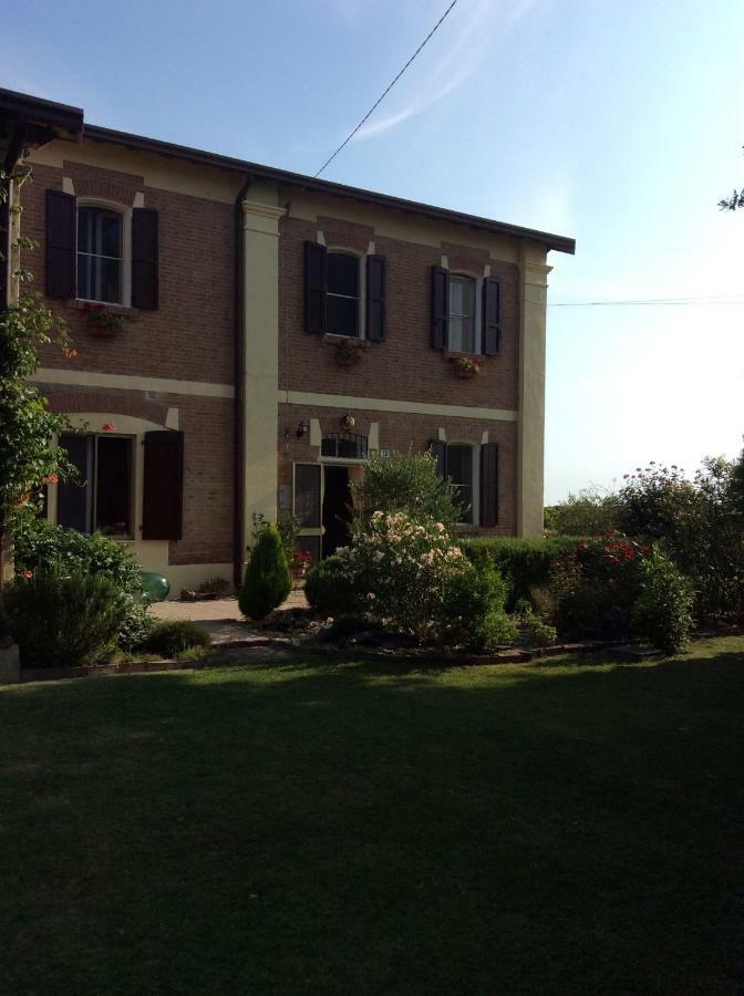 Via Bruno Rossi 23 Bed & Breakfast Ambrogio Exterior photo
