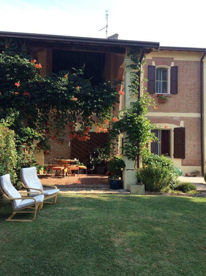 Via Bruno Rossi 23 Bed & Breakfast Ambrogio Exterior photo